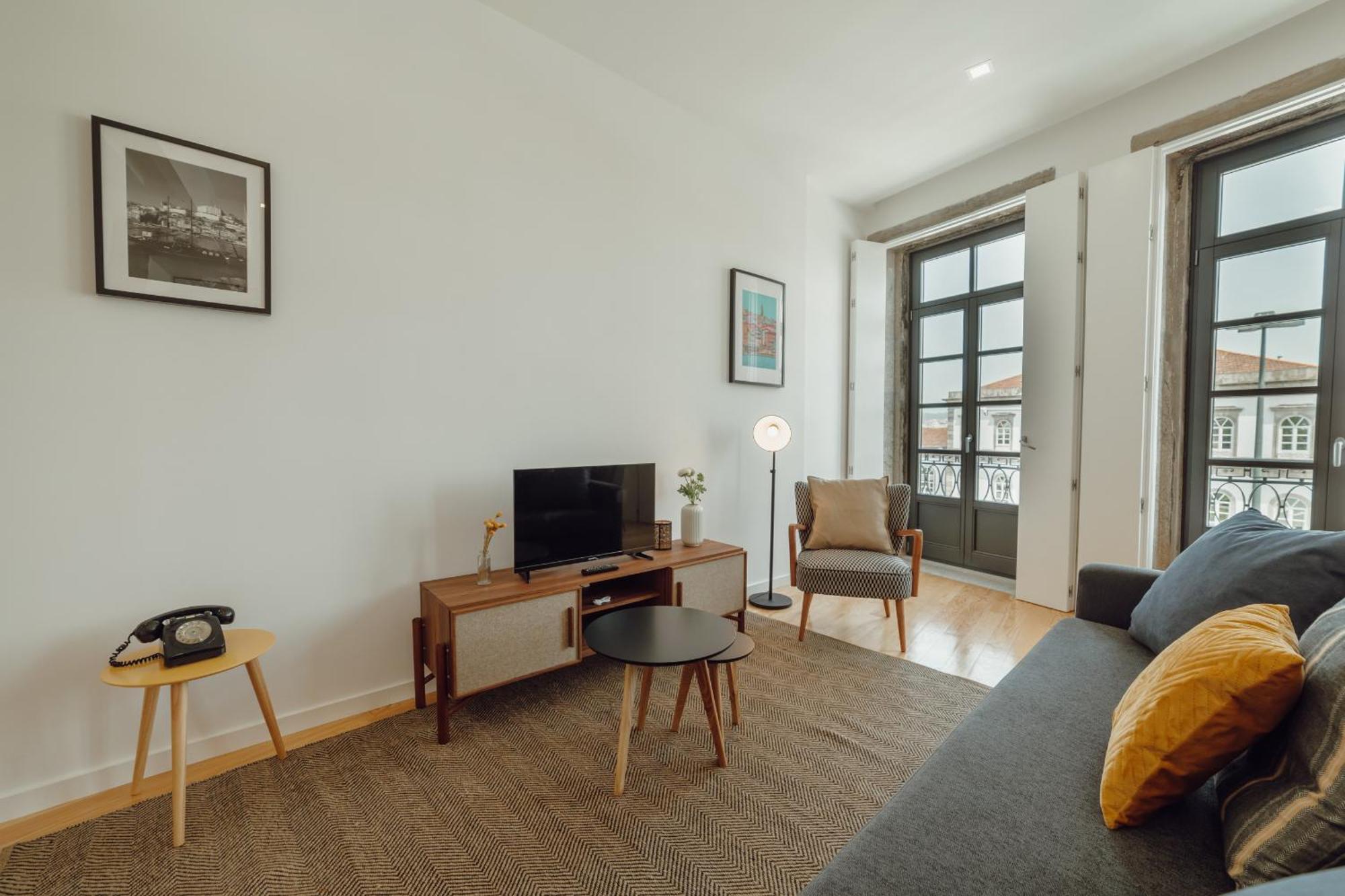 Courtyard Oporto Design Apartments By Vacationy Luaran gambar